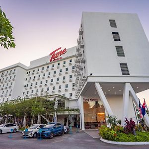Tune Hotel - Danga Bay Johor